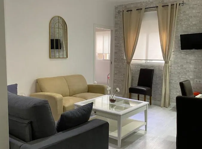 Precioso Y Acogedor Apartamento En Pleno Centro De Granada