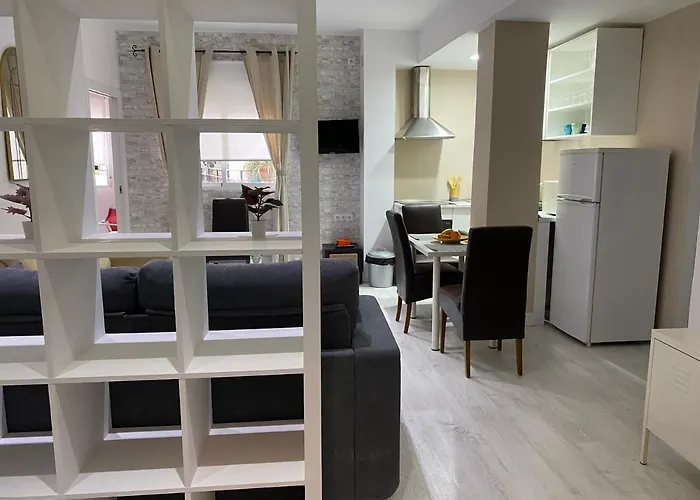 Precioso Y Acogedor Apartamento En Pleno Centro De Granada